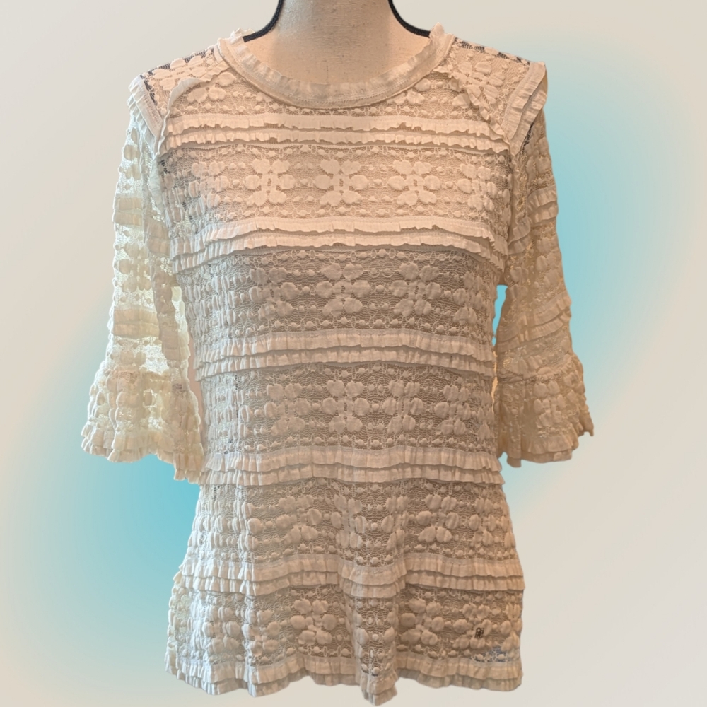 Carolina Herrera Cream Lace Ruffled Blouse